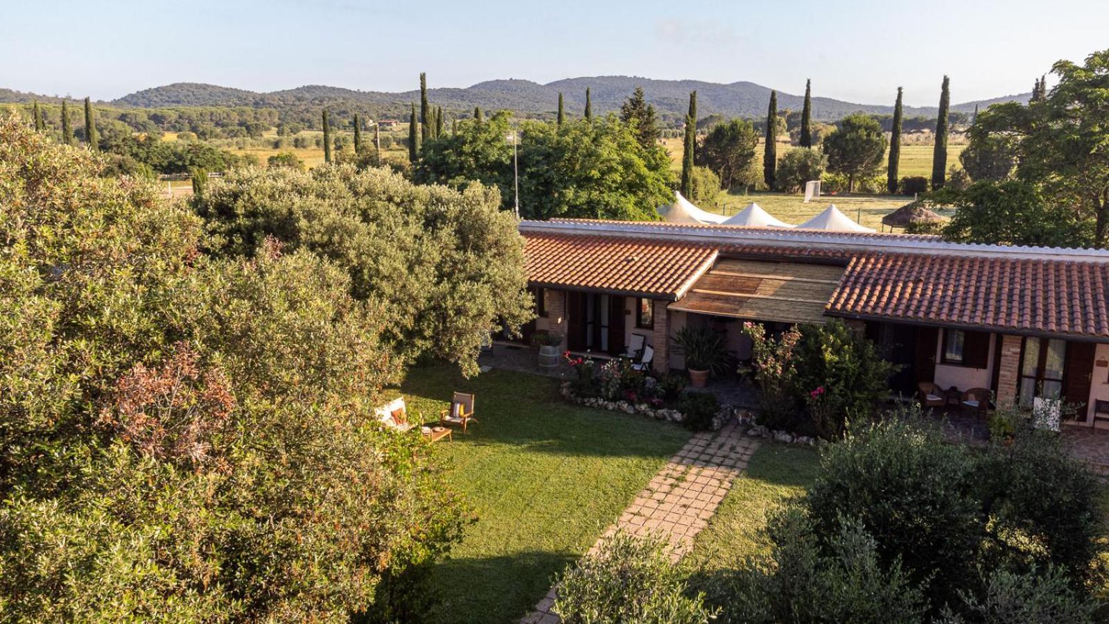 Agriturismo Lillastro Braccagni ภายนอก รูปภาพ