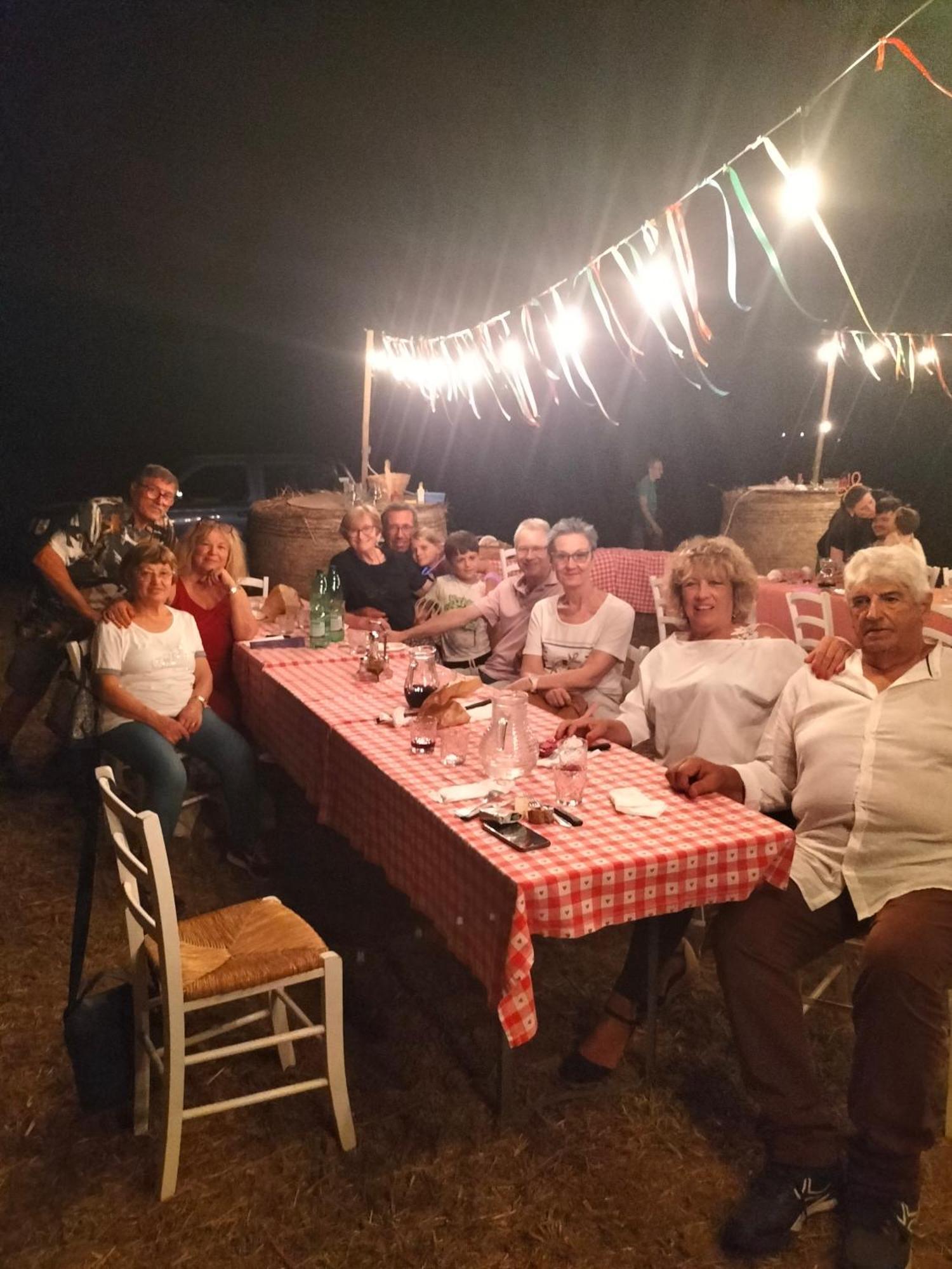 Agriturismo Lillastro Braccagni ภายนอก รูปภาพ